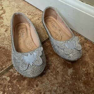 Size toddler 9 crystal bedazzled flats